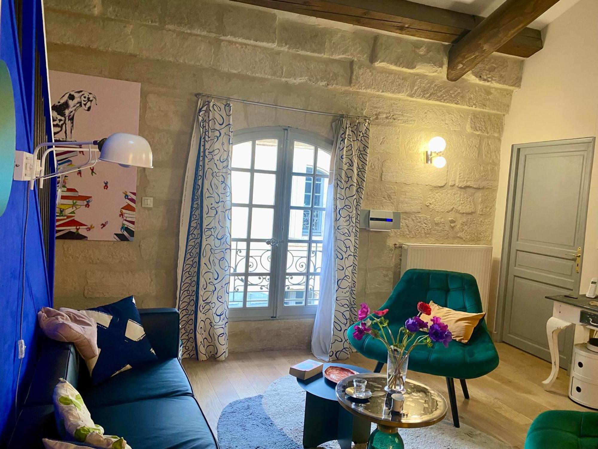 L'Inattendu Uzes Exterior photo