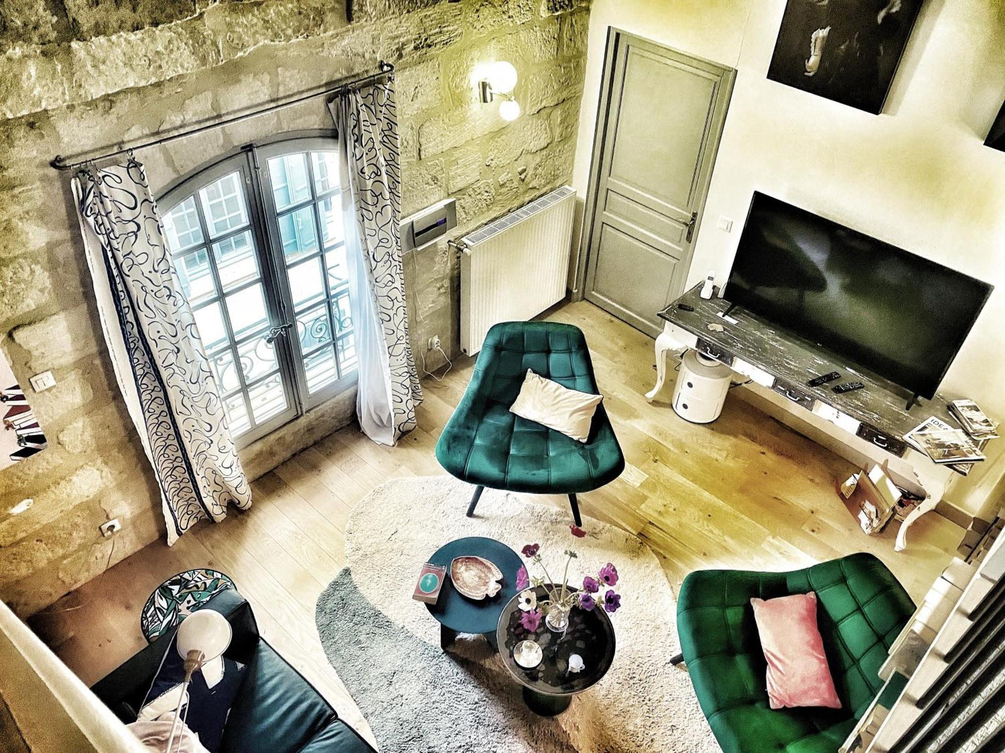 L'Inattendu Uzes Exterior photo